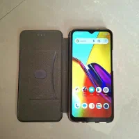 گوشی اندرویدی آبرومند