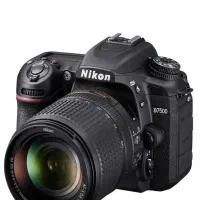 دوربین نیکون D7500