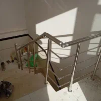 شیشه سکوریت،نرده استیل،کرکره برقی عدنان الماسی|خدمات پیشه و مهارت|سنندج, |دیوار