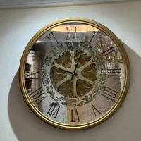 ساعت دیواری وارداتی سه موتوره بسیار سالم در حد نو