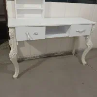 میز کاشت ناخن