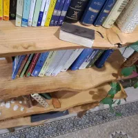 کتاب خانه چوبی