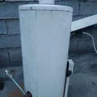 آبگرمکن گازی کاملا سالم