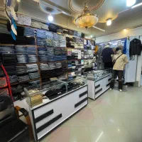 واگذاری مغازه پوشاک مردانه درمرکز شهربا۱۵سال سابقه