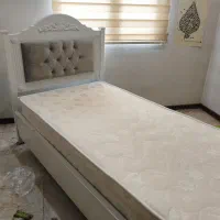 تخت یک نفره همراه تشک رویال