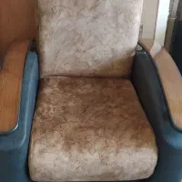 تعمیرات مبلمان ایرانی و خارجی|خدمات پیشه و مهارت|اصفهان, ارغوانیه|دیوار