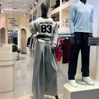 استخدام فروشنده خانم