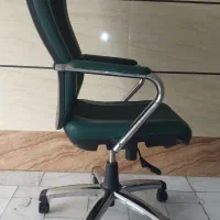 تلویزیون 21 اینچ + صندلی گردان|تلویزیون و پروژکتور|کاشان, فاز ۲ ناجی آباد|دیوار