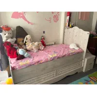 تخت و کمد بچه با تشک ۴۰ سانتی
