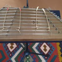 سنتور همراه با میز و کیف هاردکیس