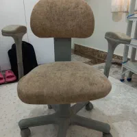 صندلی میزکامپیوتر