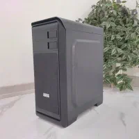 کیس گیمینگ با مانیتور