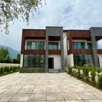 ویلاتریبلکس-مدرن-330متری-درقلب-طبیعت-انارور