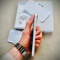iPhone 13 normal|موبایل|خاش, |دیوار