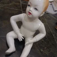 مانکن کودک و پا