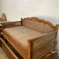 تخت سنتی و مصنوعات چوبی نقش جهان|مبلمان خانگی و میز عسلی|اصفهان, گورتان|دیوار