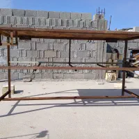 میز کار اهنی