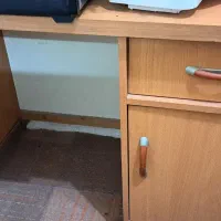 ۲ عدد میز تحریر