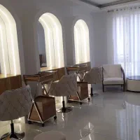 خدمات آرایشگری وزیبایی