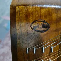 سنتور سفارشی|سازهای سنتی|اصفهان, ارغوانیه|دیوار