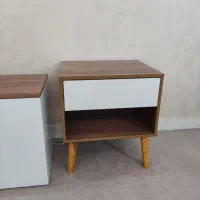 گل میز یا میز پاتختی، کنار مبلی کاملاً نو ۲ عدد