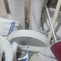 دو عدد روشویی سالم و تمیز   بدون شکستگی
