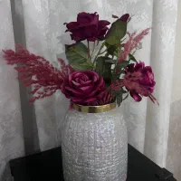گل و گلدان