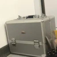 لوازم ناخن|آرایشگاه و سالنهای زیبایی|فولادشهر, مسکن مهر فولادشهر|دیوار