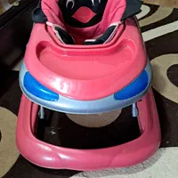 روروک  گهواره میلاد صندلی چرخدار