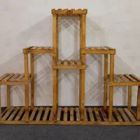 پایه گل چوبی  . گلدان . گل