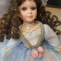 مجسمه عروسکی چراغ دار