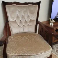 مبل هفت نفره و ویترین|مبلمان خانگی و میز عسلی|تهران, گیشا|دیوار