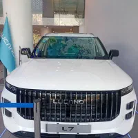 لوکانو ال ۷ سفید و نقره ای