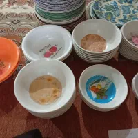 بشقاب ملامین به فروش میرسد|ظروف سرو و پذیرایی|خمینی‌شهر, |دیوار