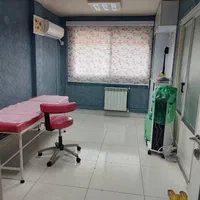 اجاره واحد پزشکی بر اصلی چهارراه گلسار|اجارهٔ دفتر کار، اتاق اداری، مطب|رشت, گلسار|دیوار