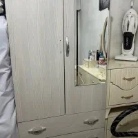 کمد کشودار جلو اینه|جاکفشی، کمد، دراور|قرچک, محمد آباد|دیوار