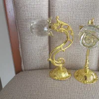 گل میخ پرده و میز غذا خوری