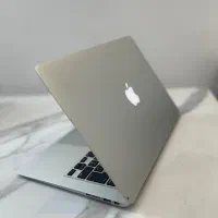 مک بوک ایر ۲۰۱۷
