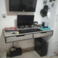 میز کامپیوتر / باکس تلویزیون