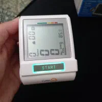 دستگاه فشارسنج خون