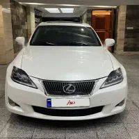 لکسوس is300 مدل ۲۰۱۲