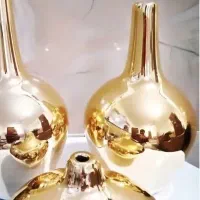 دوعدد گلدان تزئینی