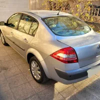 مگان2000 نقره ای  دقیقا مشابه صفر
