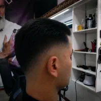 مدل آرایشگری
