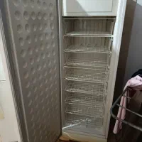 یخچال تمام فیلیزر خیلی تمیز و سالم