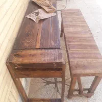 صندلی قدیمی