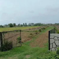 شهرکی-زیبا-با-ویو-دریاچه-مناسب-کلبه-سوئیسی