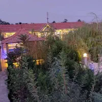 اجاره باغ ویلا استخر اب گرم سرپوشیده بیلیارد کودک|اجارهٔ کوتاهمدت ویلا و باغ|مشهد, شمس آباد|دیوار