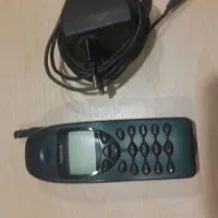 دو دستگاه موبایل