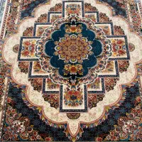 فروش یک قالی ۶متری و یک گلیم فرش کودک